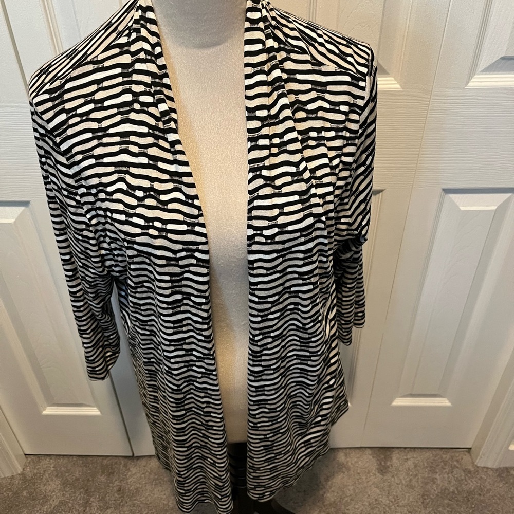 Barbara Lebek size 42 Black and White Striped Open Cardigan